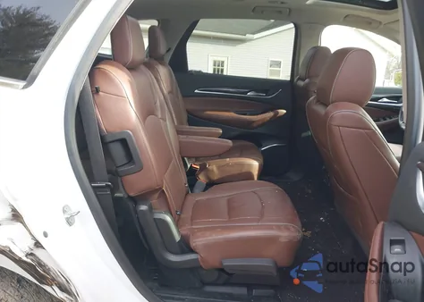 2018 Buick Enclave Avenir z USA, uszkodzony, nr VIN 5GAEVCKW7JJ246230